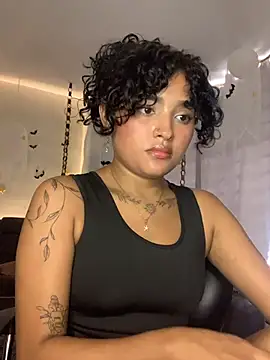 แชท XXX สดของ Maryalexxx