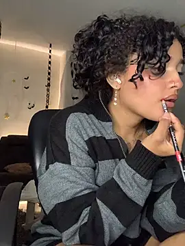 Maryalexxx's Live XXX Chat