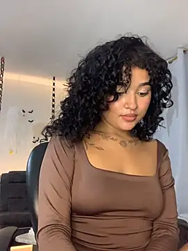 Maryalexxx's Webcam Show