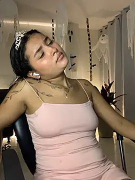 แชท XXX สดของ Maryalexxx