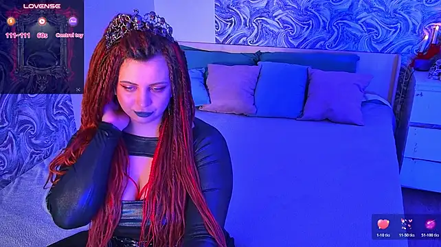 הופעת וובקאם של Empress_Maya