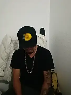 illroots36 Show in webcam