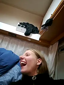 carriemausi Webcam-Show