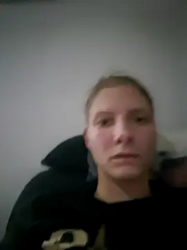 Show modela carriemausi na web-kameri