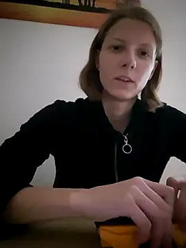 Show modela carriemausi na web-kameri