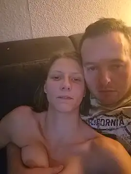 Show modela carriemausi na web-kameri