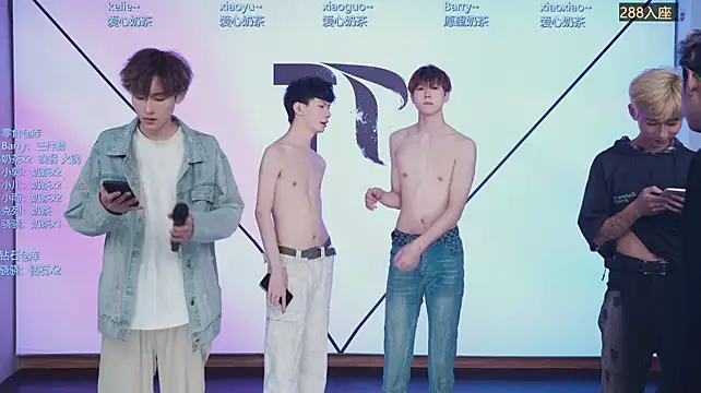 โชว์เว็บแคมของ Apex-Yboy