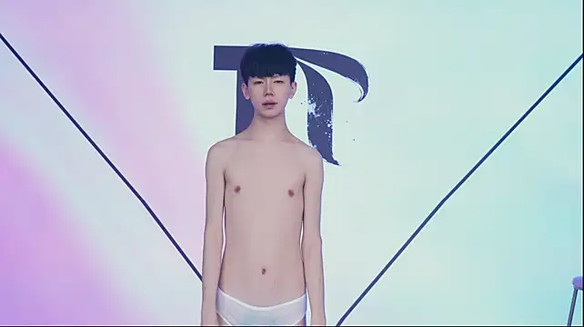 הופעת וובקאם של Apex-Yboy