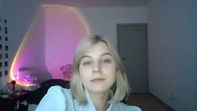 Irenora Live XXX-chat
