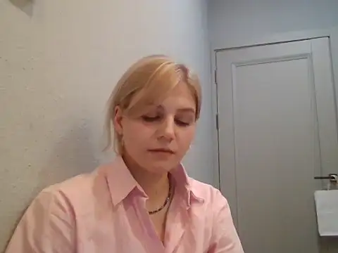 Chat +18 de Irenora ao vivo