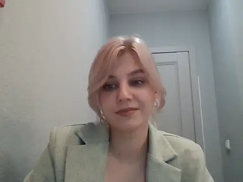Irenora Live XXX-Chat