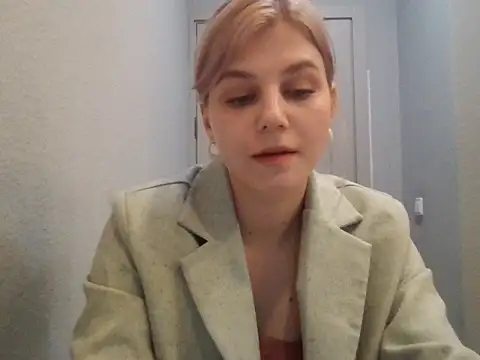 Irenora Adlı Modelin Canlı XXX Sohbeti