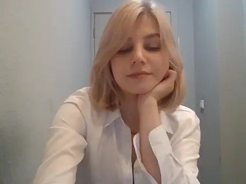 Chat +18 de Irenora ao vivo