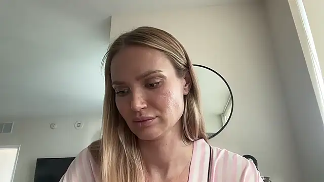 Kavellina Chat XXX in diretta