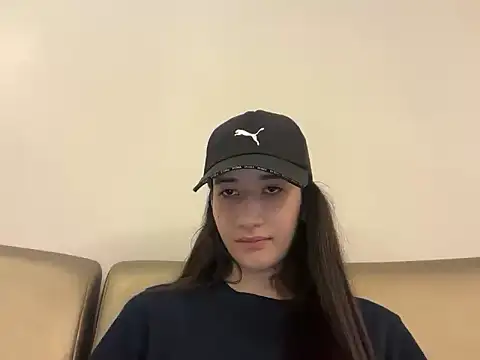 Lorenaviaのウェブカメラショー
