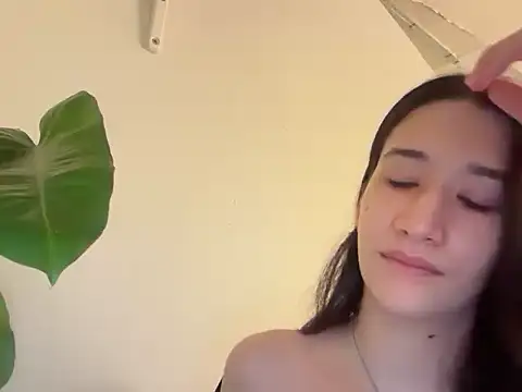 Lorenavia Pertunjukan Webcam