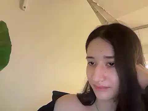 Lorenavia Adlı Modelin Web Kamerası Şovu