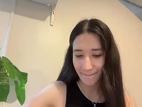 โชว์เว็  บแคมของ Lorenavia
