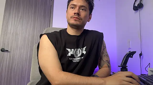 Just_Grey Webcam show