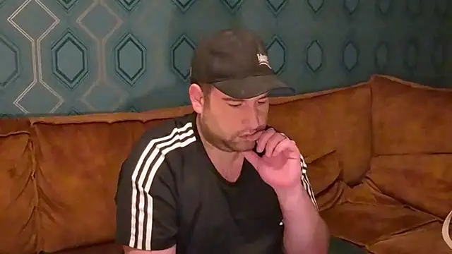 Webkamerová show thatgayguynl92