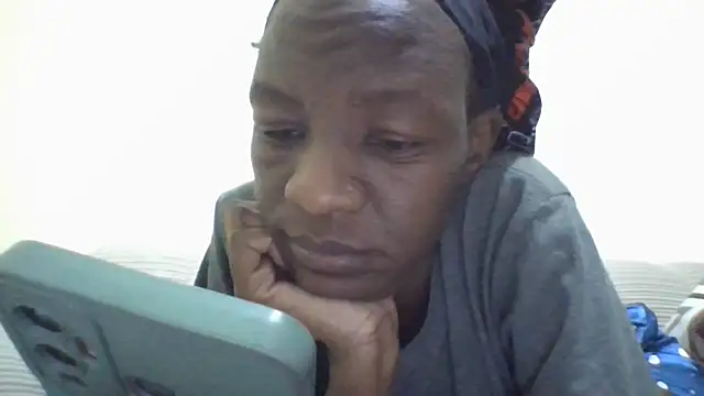 Show modela Wicked_Raey na web-kameri