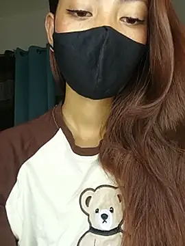 Show modela Nepali_bulbul na web-kameri