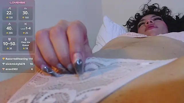 BeellaRosse Webcam show