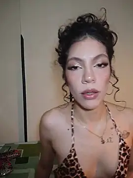 Chat XXX en directo de BeellaRosse