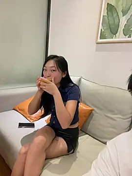 xiaoxiaocai886 网络视讯表演
