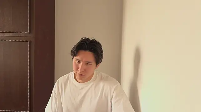 alo010's Webcam Show