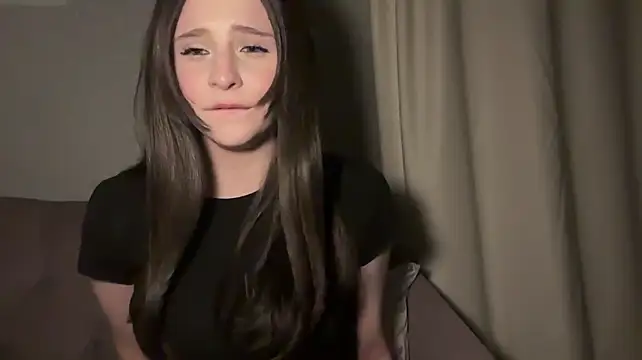 Shinelil_miss' Live XXX Chat
