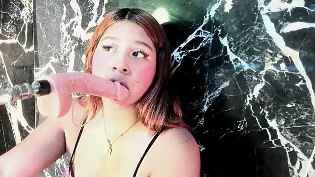 nataly2027's Webcam Show
