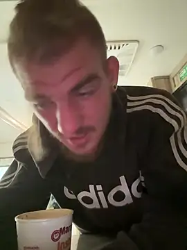 BabyGiraffe25 Шоу с уебкамера
