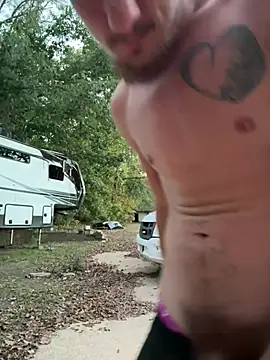 BabyGiraffe25's Webcam Show