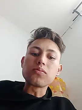 elvergon-xxx28 Webcam Show
