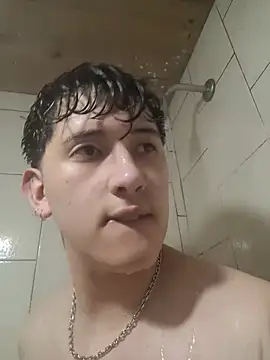 Lauc22 Webcam show