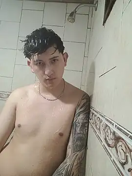 Lauc22 – webcam-show