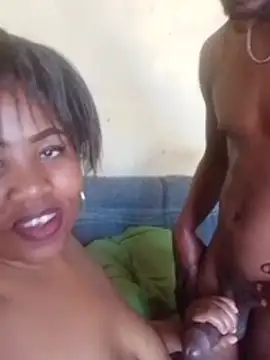 Chris_and_Ivory's Webcam Show