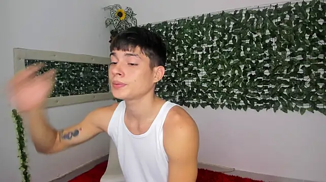 The_beby_guy Adlı Modelin Web Kamerası Şovu