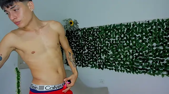 Show de The_beby_guy na webcam