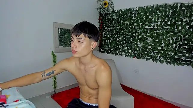 The_beby_guy Show in webcam