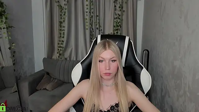 Rachel_Gloss Pertunjukan Webcam