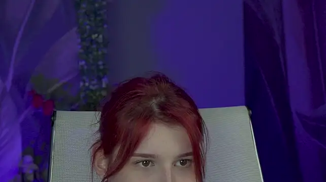 JulliaMoore's Webcam Show