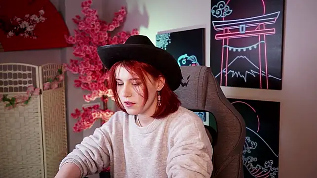 JulliaMoore Live XXX-Chat
