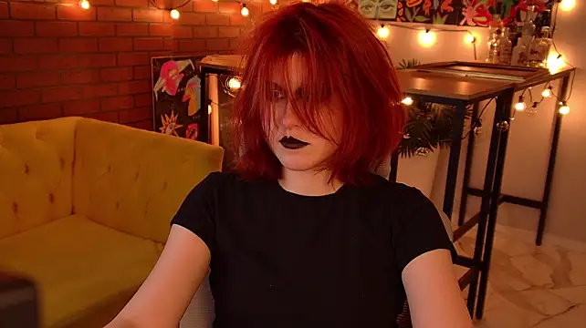 JulliaMoore Adlı Modelin Canlı XXX Sohbeti