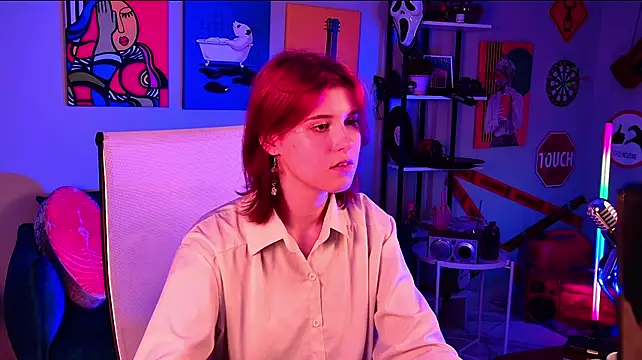 JulliaMooren Live XXX chat