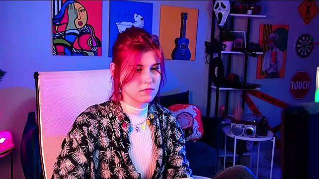 JulliaMoore live XXX chat