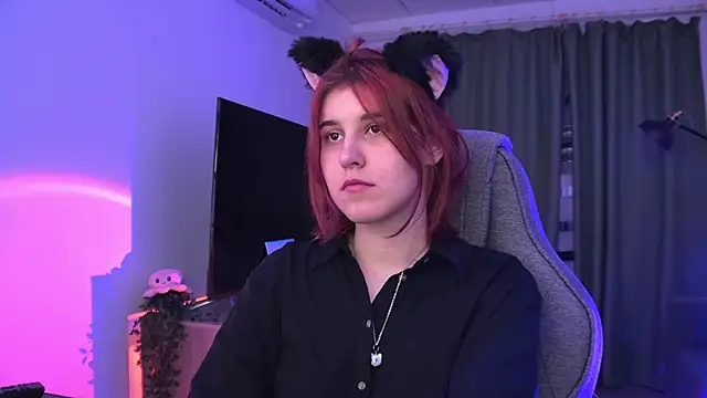 JulliaMoore Live XXX-chat