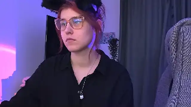 JulliaMoore Live XXX-Chat