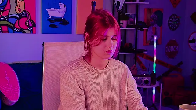 JulliaMoore Chat XXX live